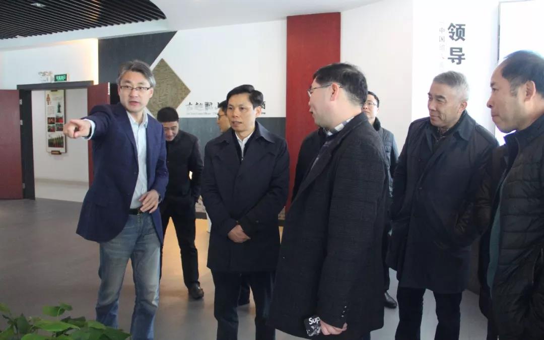 1548047393612237.jpg 2.jpg