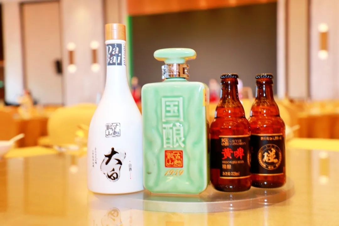 1752571016599890.jpg 5.jpg